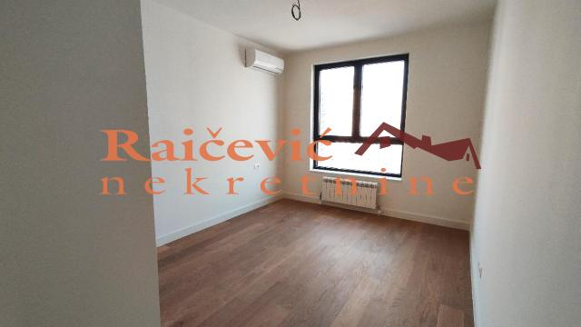 Stan, Trosoban, Prodaja, 80m2, Beograd na vodi, Savski venac, Kraljice Drage Obrenovic