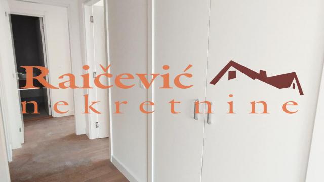 Stan, Trosoban, Prodaja, 80m2, Beograd na vodi, Savski venac, Kraljice Drage Obrenovic