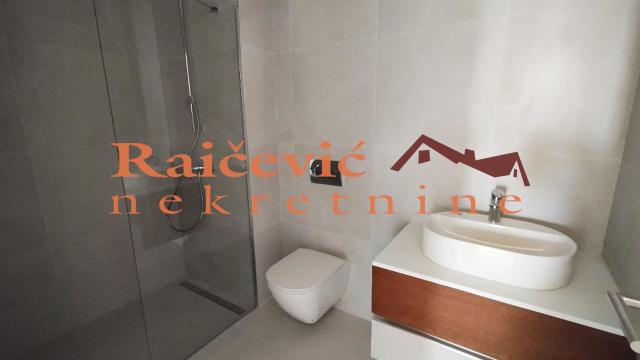 Stan, Trosoban, Prodaja, 80m2, Beograd na vodi, Savski venac, Kraljice Drage Obrenovic