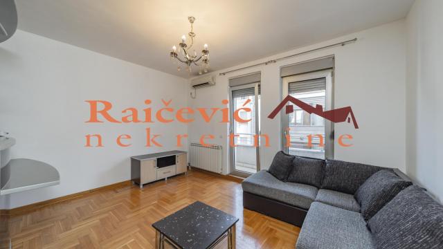 Stan, Dvoiposoban, Prodaja, 57m2, Crveni krst, Vračar, Gajeva