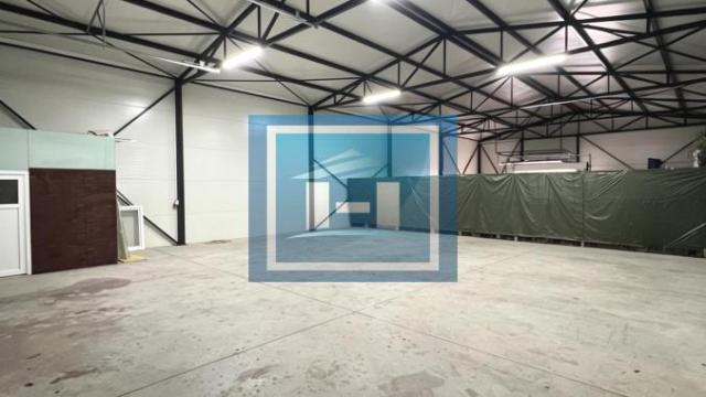 Poslovni prostor, Izdavanje, 300m2, Okolno mesto, Paraćin