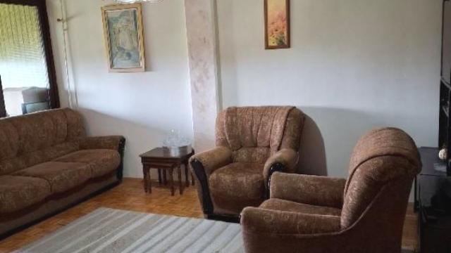 Stan, četvorosoban, Prodaja, 83m2, Cerak vinogradi, Čukarica, Cerski venac