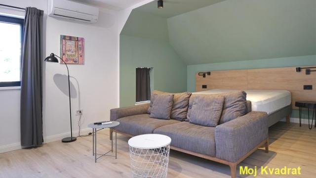 Stan, četvorosoban, Prodaja, 109m2, Centar, Zemun, Bežanijska
