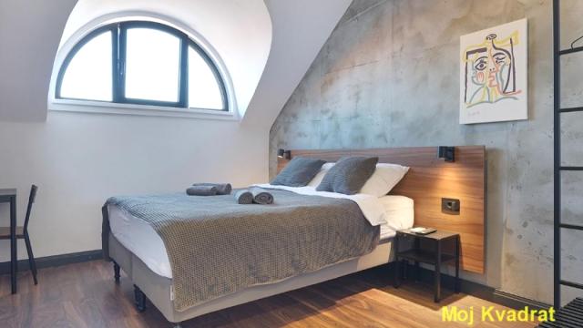 Stan, četvorosoban, Prodaja, 109m2, Centar, Zemun, Bežanijska