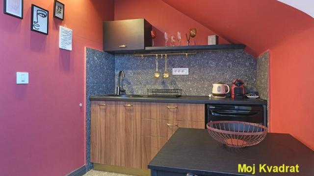 Stan, četvorosoban, Prodaja, 109m2, Centar, Zemun, Bežanijska
