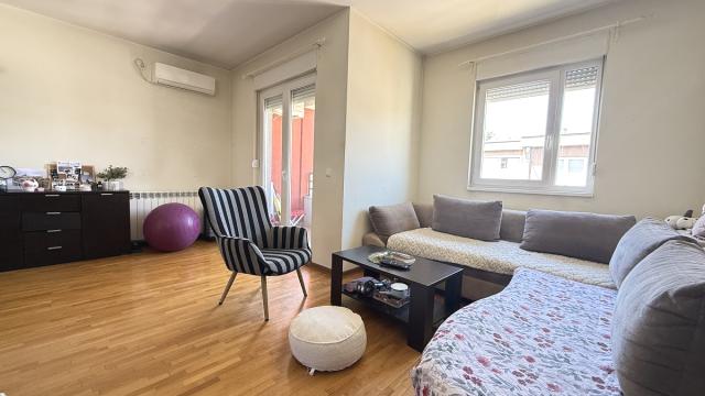 Stan, Jednosoban, Prodaja, 39m2, Nevenke Urbanove
