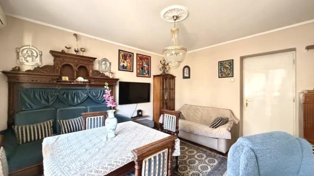 Stan, Troiposoban, Prodaja, 90m2, Mileševska
