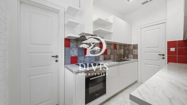 Kuća, Petosoban i veći, Prodaja, 500m2, Koste Jovanovića