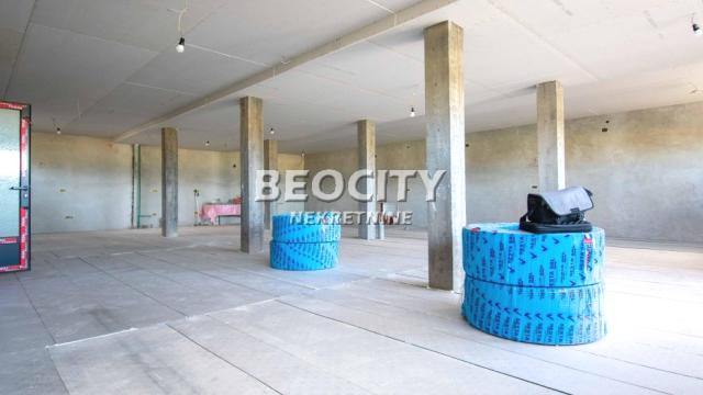Poslovni prostor, Izdavanje, 500m2, Batajnica, Zemun, Šangajska