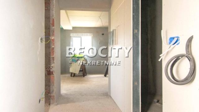 Poslovni prostor, Izdavanje, 500m2, Batajnica, Zemun, Šangajska