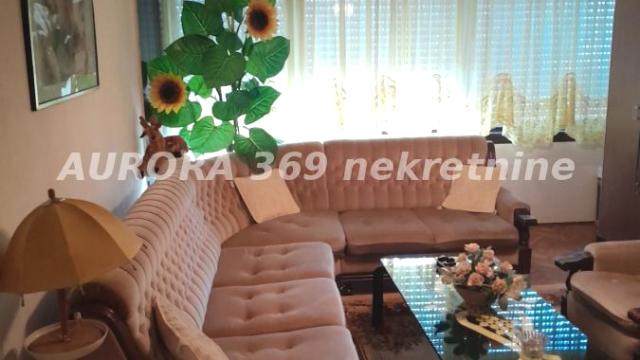 Kuća, četvoroiposoban, Prodaja, 93m2, Futog, Novi Sad, Novi Sad