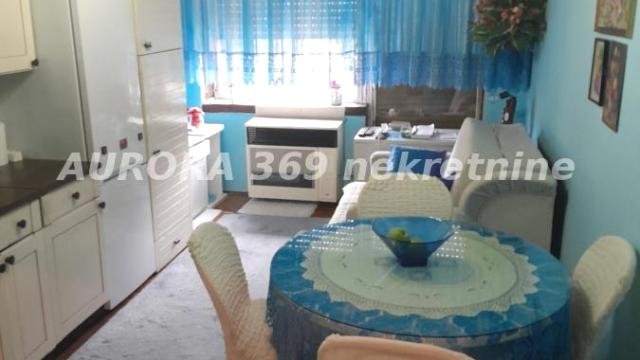 Kuća, četvoroiposoban, Prodaja, 93m2, Futog, Novi Sad, Novi Sad