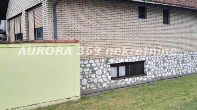 Kuća, četvoroiposoban, Prodaja, 93m2, Futog, Novi Sad, Novi Sad
