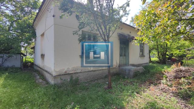 Kuća, Dvosoban, Prodaja, 57m2, Tečić, Okolno mesto, Rekovac