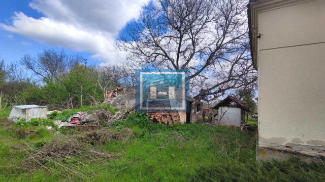 Kuća, Dvosoban, Prodaja, 57m2, Tečić, Okolno mesto, Rekovac