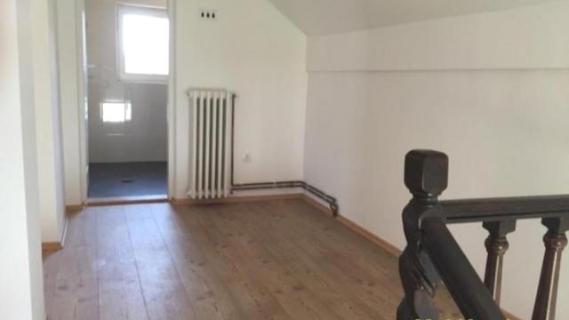 Kuća, četvorosoban, Prodaja, 155m2, Batajnica, Zemun, Beograd