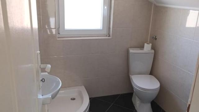 Kuća, četvorosoban, Prodaja, 155m2, Batajnica, Zemun, Beograd