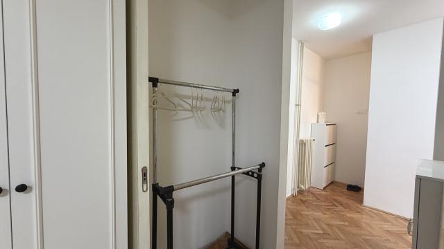 Stan, Jednoiposoban, Izdavanje, 41m2, Grčića Milenka