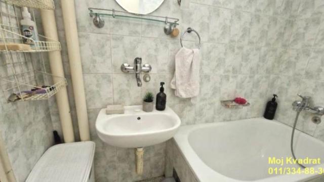 Stan, Dvosoban, Prodaja, 39m2, Fontana, Novi Beograd, Pariske komune
