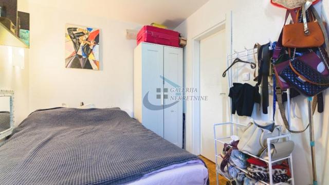 Stan, Dvoiposoban, Prodaja, 44m2, Trg Nikole Pašića, Stari grad, Dečanska