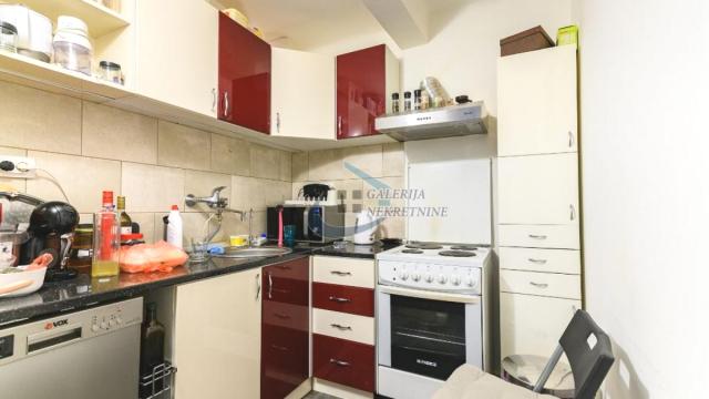 Stan, Dvoiposoban, Prodaja, 44m2, Trg Nikole Pašića, Stari grad, Dečanska