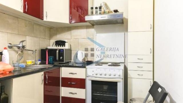 Stan, Dvoiposoban, Prodaja, 44m2, Trg Nikole Pašića, Stari grad, Dečanska