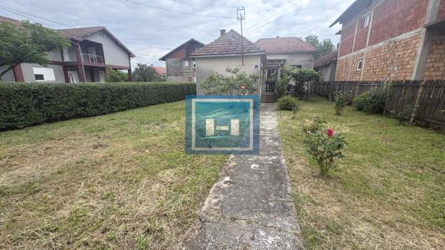 Kuća, Prodaja, 157m2, Okolno mesto, Jagodina