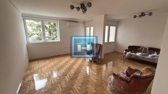 Stan, Dvosoban, Izdavanje, 64m2, Centar, Gradska lokacija, Paraćin