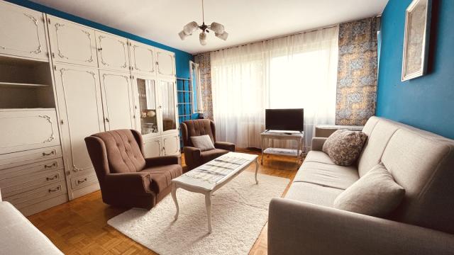 Stan, Dvosoban, Izdavanje, 67m2, Ustanička