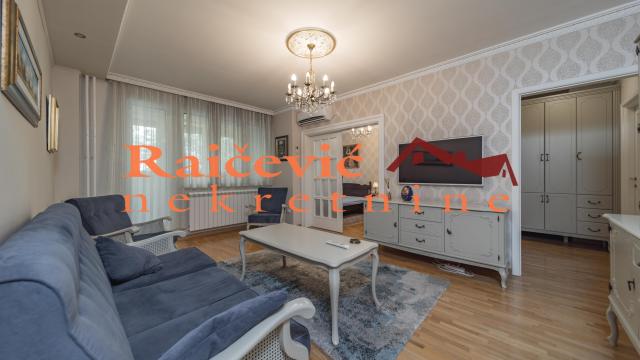 Stan, Dvosoban, Prodaja, 62m2, Centar, Stari grad, Skadarska