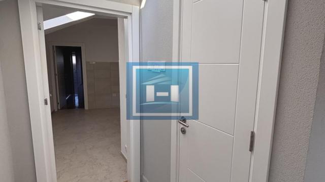 Stan, Trosoban, Prodaja, 107m2, Centar, Gradska lokacija, Jagodina