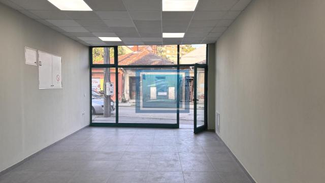 Poslovni prostor, Prodaja, 74m2, Centar, Gradska lokacija, Jagodina