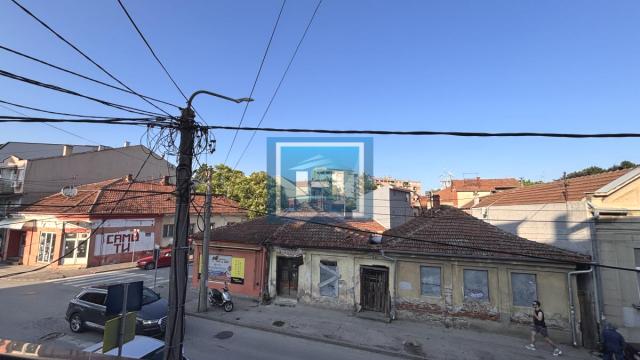 Poslovni prostor, Prodaja, 74m2, Centar, Gradska lokacija, Jagodina