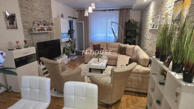 Stan, Dvosoban, Prodaja, 66m2, Selenča, Gradska lokacija, Sombor