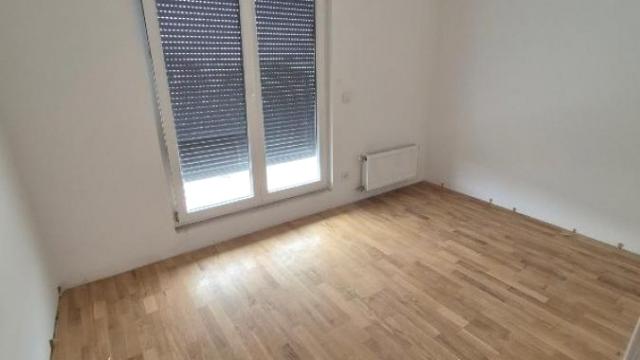 Stan, Trosoban, Prodaja, 71m2, Širi centar, Gradska lokacija, Karađorđeva