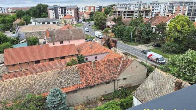 Stan, Trosoban, Prodaja, 71m2, Širi centar, Gradska lokacija, Karađorđeva