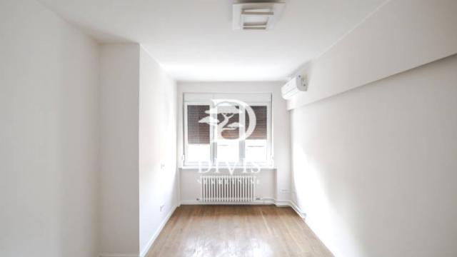Stan, Trosoban, Prodaja, 92m2, Krunska