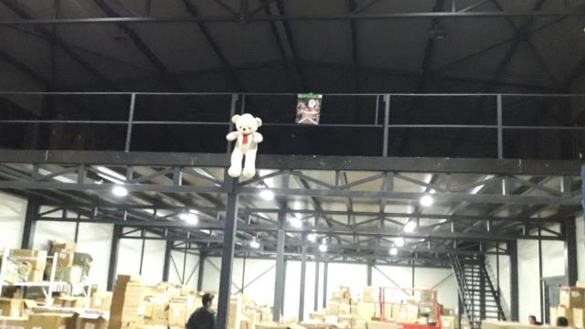 Poslovni prostor, Jednosoban, Izdavanje, 1000m2, Ledine, Novi Beograd, Surcinska