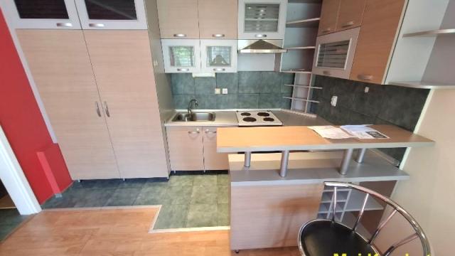 Stan, Jednoiposoban, Prodaja, 49m2, Blok 70 (kineski tržni centar), Novi Beograd, Gandijeva
