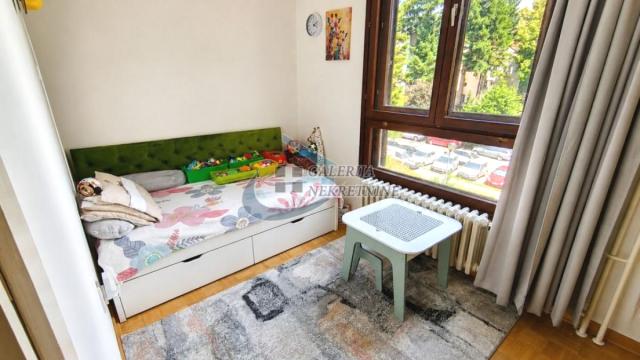 Stan, Troiposoban, Prodaja, 95m2, Labudovo brdo, Rakovica, Gočka