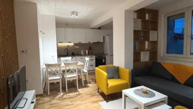 Stan, Dvoiposoban, Prodaja, 54m2, Krunska, Vračar, Resavska