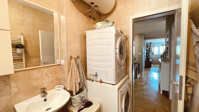 Stan, Trosoban, Prodaja, 58m2, Paje Jovanovića