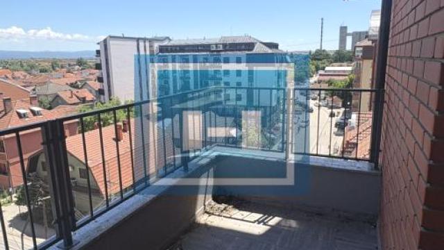 Stan, Petosoban, Prodaja, 153m2, Centar, Gradska lokacija, Jagodina