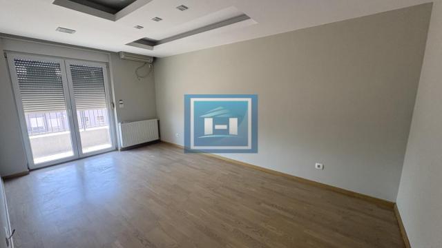 Stan, Petosoban, Prodaja, 153m2, Centar, Gradska lokacija, Jagodina