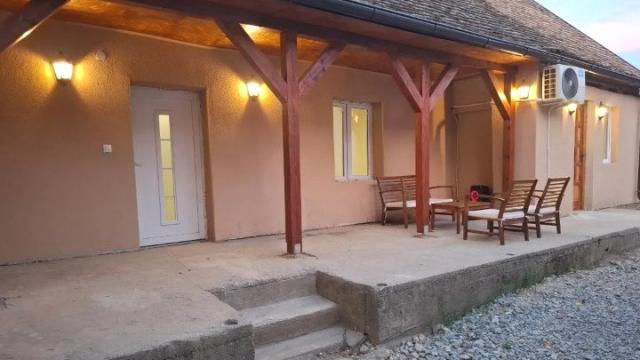 Kuća, Dvosoban, Izdavanje, 90m2, Boljevci, Surčin, Boljevci