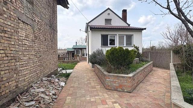 Kuća, Trosoban, Prodaja, 160m2, Perlez, Okolno mesto, Beogradski put