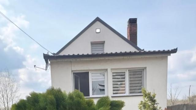 Kuća, Trosoban, Prodaja, 160m2, Perlez, Okolno mesto, Beogradski put