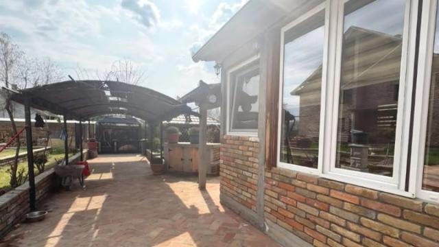 Kuća, Trosoban, Prodaja, 160m2, Perlez, Okolno mesto, Beogradski put