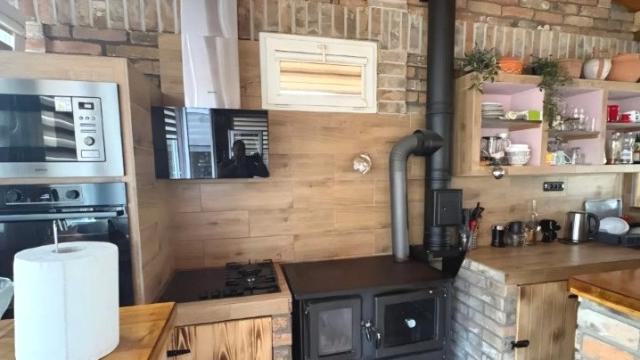 Kuća, Trosoban, Prodaja, 160m2, Perlez, Okolno mesto, Beogradski put