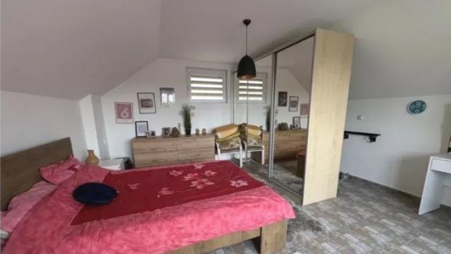 Kuća, Trosoban, Prodaja, 160m2, Perlez, Okolno mesto, Beogradski put